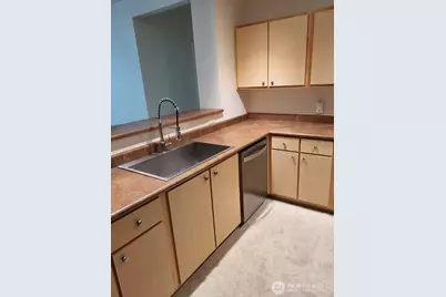 13301 SE 79th Place #C210, Newcastle, WA 98059 - Photo 3