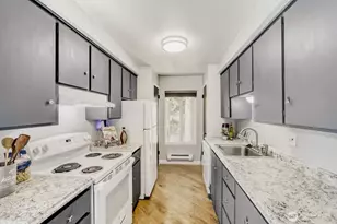 5620 5620 200th Street SW, Lynnwood, WA 98036 - Photo 15