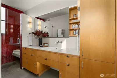 1527 E Howe Street, Seattle, WA 98112 - Photo 23