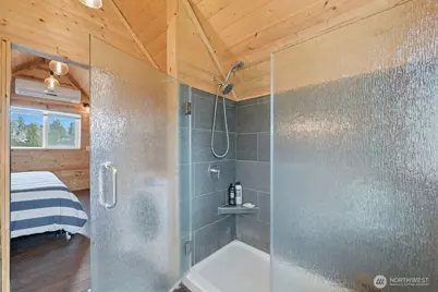 270 E Grapeview Point Road, Allyn, WA 98524 - Photo 13