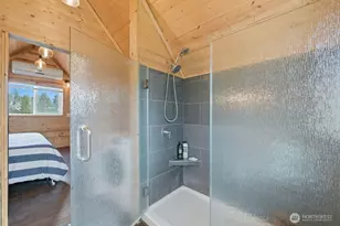 270 E Grapeview Point Rd, Allyn, WA 98524 - Photo 13