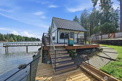 270 E Grapeview Point Road, Allyn, WA 98524 - Photo 27