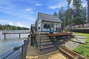 270 E Grapeview Point Rd, Allyn, WA 98524 - Photo 27