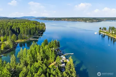 270 E Grapeview Point Road, Allyn, WA 98524 - Photo 39