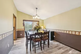 511 S 31st St, Renton, WA 98055 - Photo 9