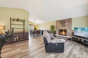 511 S 31st St, Renton, WA 98055 - Photo 5