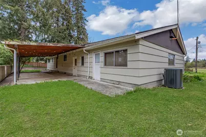 12019 Bingham Avenue E, Tacoma, WA 98446 - Photo 33