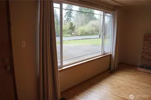 12019 Bingham Ave E, Tacoma, WA 98446 - Photo 7