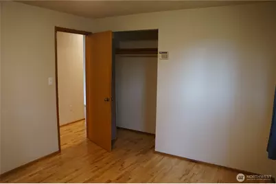 12019 Bingham Ave E, Tacoma, WA 98446 - Photo 25