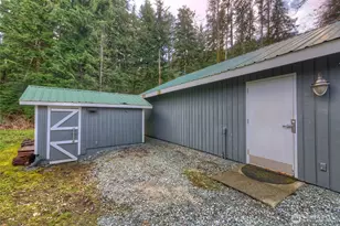 35379 N Shore Dr, Mount Vernon, WA 98274 - Photo 11