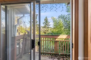 3925 S Americus St, Seattle, WA 98118 - Photo 3