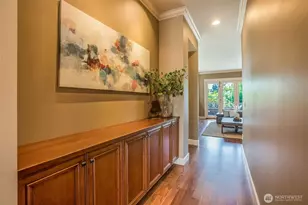 317 1st St, Kirkland, WA 98033 - Photo 9