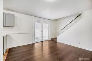 21004 NE 91st St, Redmond, WA 98053 - Photo 9