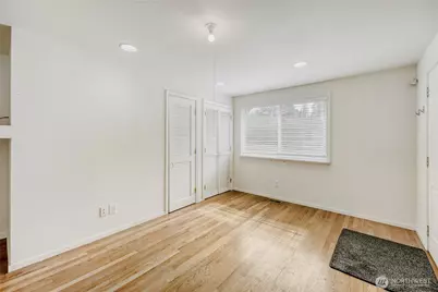 21004 NE 91st Street, Redmond, WA 98053 - Photo 17