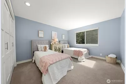 4830 88th Place SE, Mercer Island, WA 98040 - Photo 17