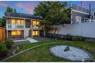 826 NE 80th Street, Seattle, WA 98115 - Photo 29