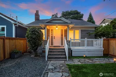826 NE 80th Street, Seattle, WA 98115 - Photo 1