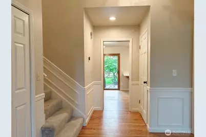 6725 126th Avenue NE, Kirkland, WA 98033 - Photo 3