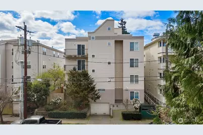 2117 N 107th Street #402, Seattle, WA 98133 - Photo 1