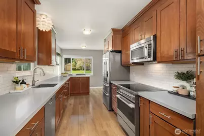 7710 32nd Avenue NE, Seattle, WA 98115 - Photo 7