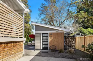 7710 32nd Ave NE, Seattle, WA 98115 - Photo 19