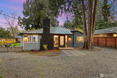 3809 NE 105th Street, Seattle, WA 98125 - Photo 1