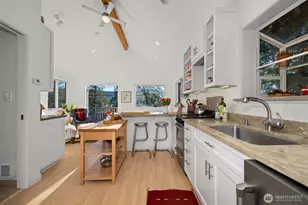 2111 Dellesta Dr, Bellingham, WA 98226 - Photo 5