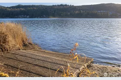 2111 Dellesta Drive, Bellingham, WA 98226 - Photo 33