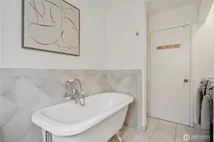 14335 109th Ave NE, Kirkland, WA 98034 - Photo 17