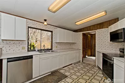 30870 Cumberland-Kanaskat Road, Ravensdale, WA 98051 - Photo 13