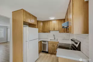 8001 36th Ave S, Seattle, WA 98118 - Photo 5