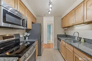 15827 NE Leary Way, Redmond, WA 98052 - Photo 11