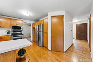 2204 SW 308th St, Federal Way, WA 98023 - Photo 9