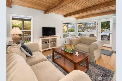 6602 Cromwell Beach Drive NW, Gig Harbor, WA 98335 - Photo 9