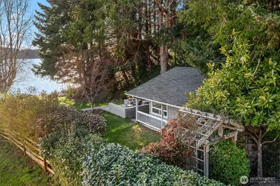 6602 Cromwell Beach Drive NW, Gig Harbor, WA 98335 - Photo 3