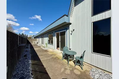 743 Marine View Drive #8, Longview, WA 98632 - Photo 25