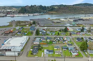 608 W Scott St, Aberdeen, WA 98520 - Photo 27