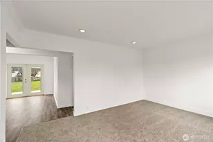 608 W Scott St, Aberdeen, WA 98520 - Photo 3