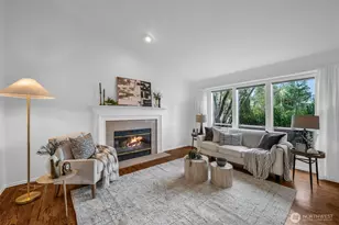 3915 245th Ct SE, Sammamish, WA 98029 - Photo 5