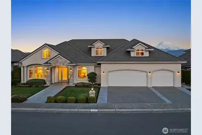 15423 136th Avenue E, Puyallup, WA 98374 - Photo 1