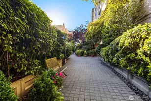 2021 1st Ave, Seattle, WA 98121 - Photo 15