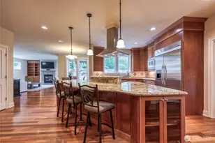 8225 155th Ave SE, Newcastle, WA 98059 - Photo 13