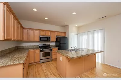 12902 81st Avenue Ct E, Puyallup, WA 98373 - Photo 7