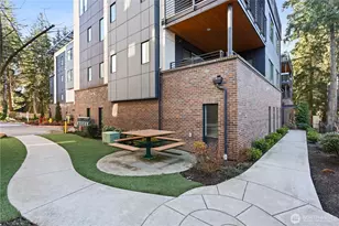 15538 NE 15th Pl, Bellevue, WA 98007 - Photo 3