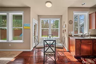 2211 Lakewood Dr SE, Olympia, WA 98501 - Photo 9