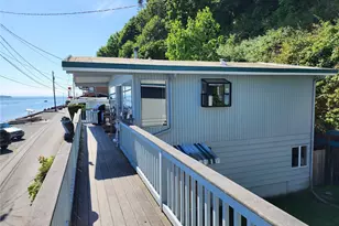 3202 Shoreline Dr, Camano Island, WA 98282 - Photo 5