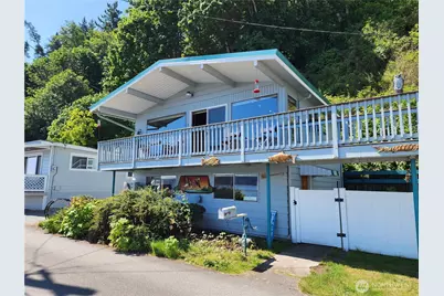 3202 Shoreline Drive, Camano Island, WA 98282 - Photo 3