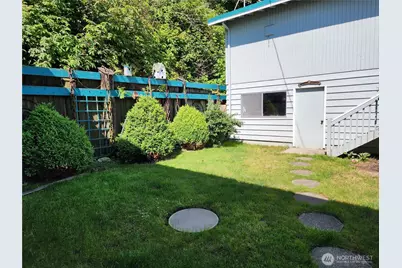 3202 Shoreline Drive, Camano Island, WA 98282 - Photo 33