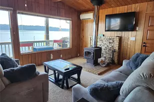 3202 Shoreline Dr, Camano Island, WA 98282 - Photo 13