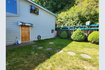 3202 Shoreline Drive, Camano Island, WA 98282 - Photo 35